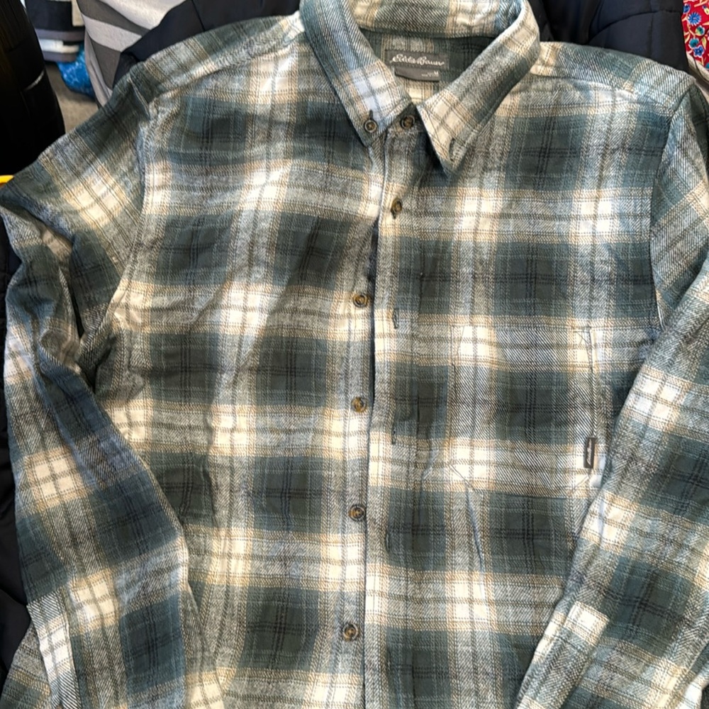 Men’s medium Eddie Bauer button up flannel